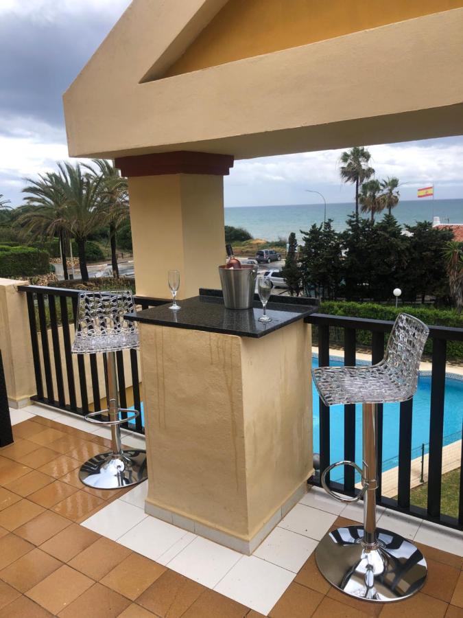 Beachfront Apartment - Sea Views - מארבלה מראה חיצוני תמונה
